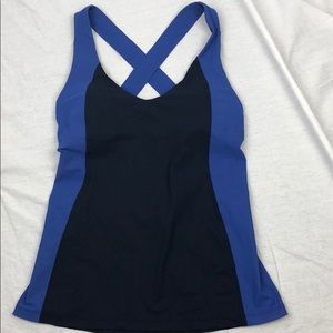 Lululemon tank NWOT size 6